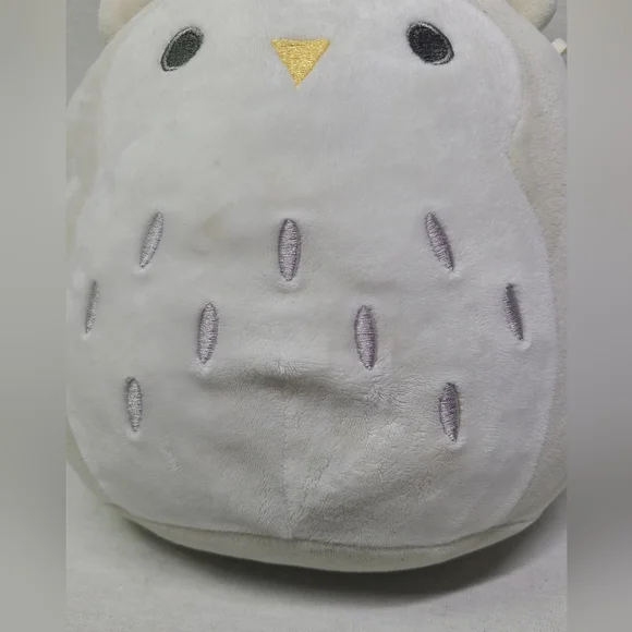 8” Vee the Gray White OWL Baby with RATTLE Squishmallow- Stained - Picture 2 of 6